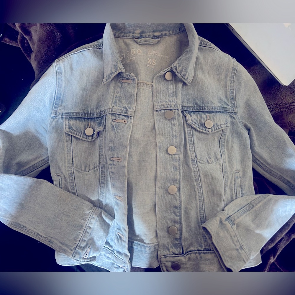 GAP 1969 Women’s Jean Jacket XS